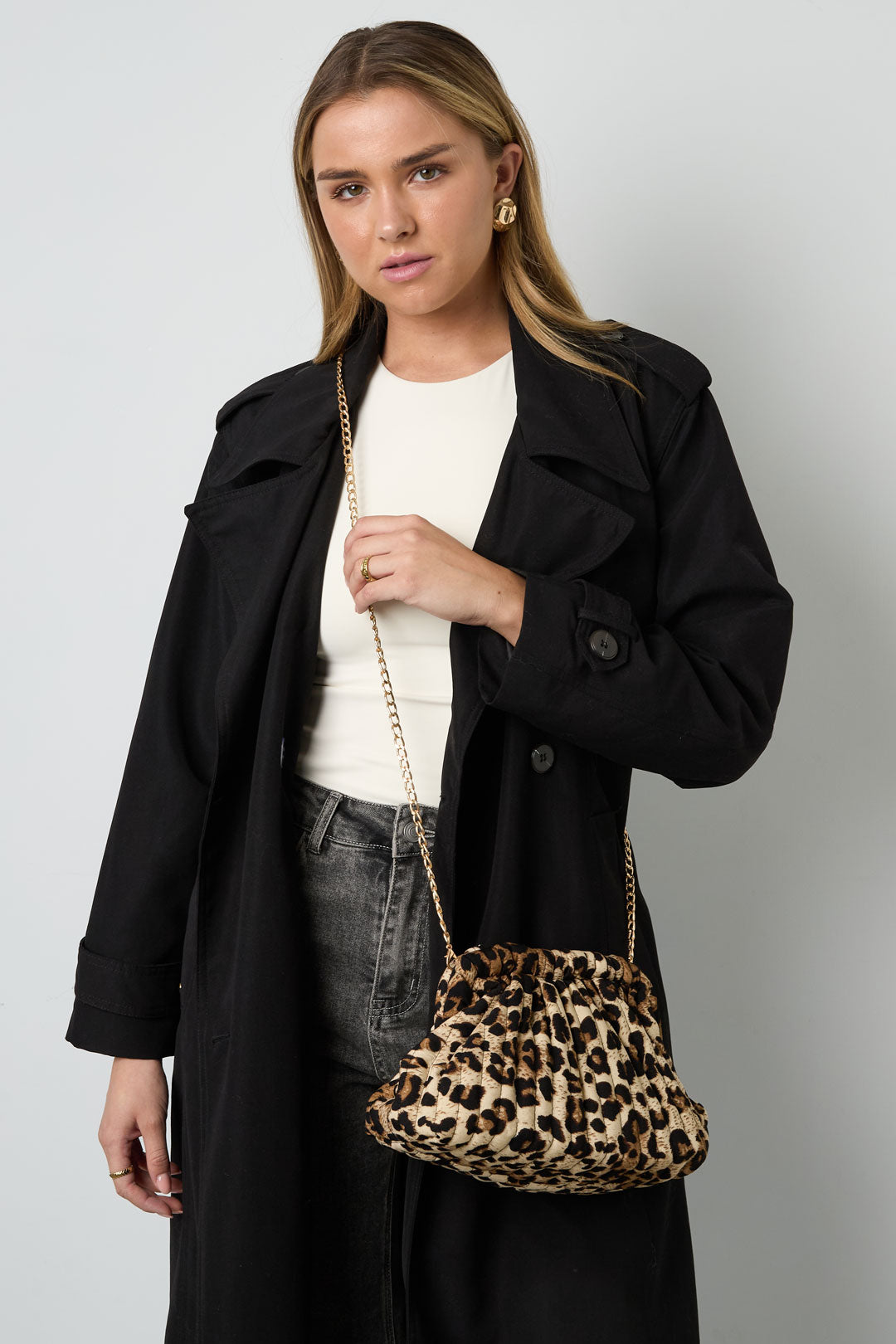 Leopard clutch 