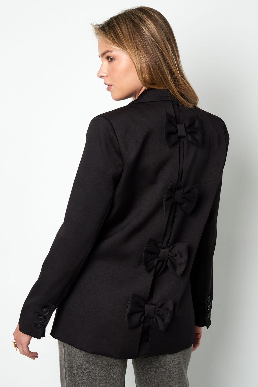 Blazer Bow