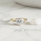 Amour Lumière Ring