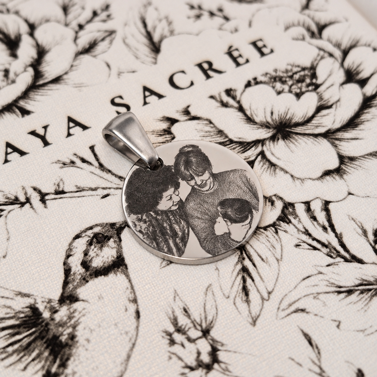 Sacred Petite Charm | 15mm