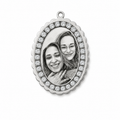Heirloom Oval Pendant | ○