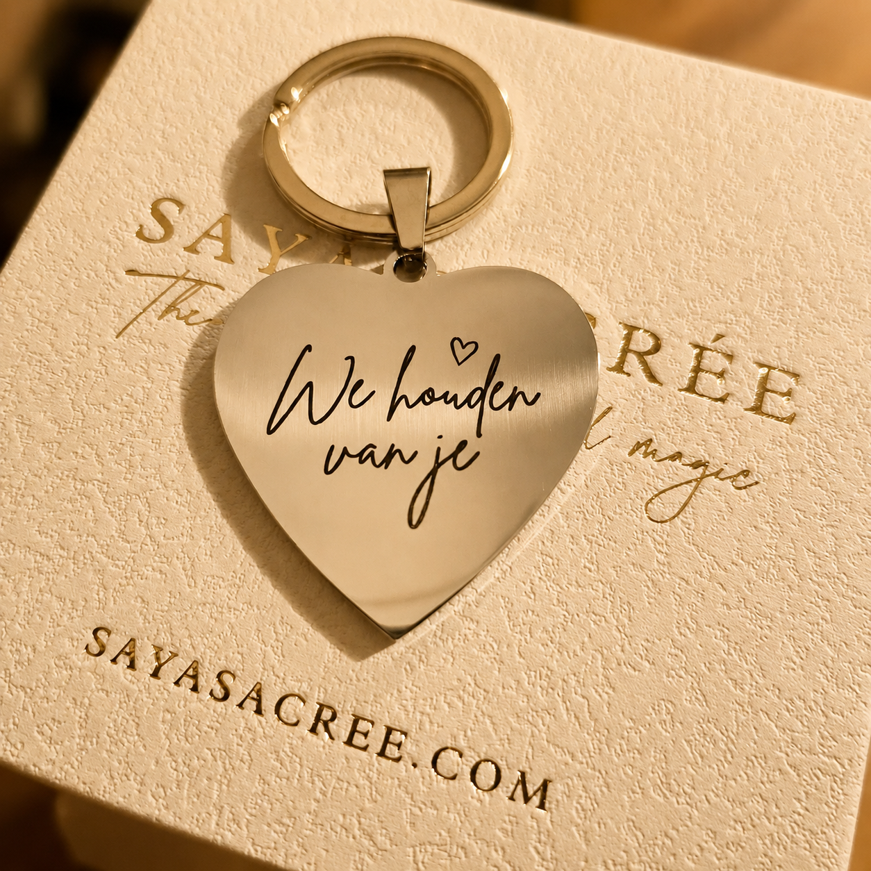 Amore Memory Keychain | ♡