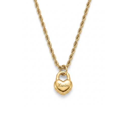 Luxe Amoré Script Necklace