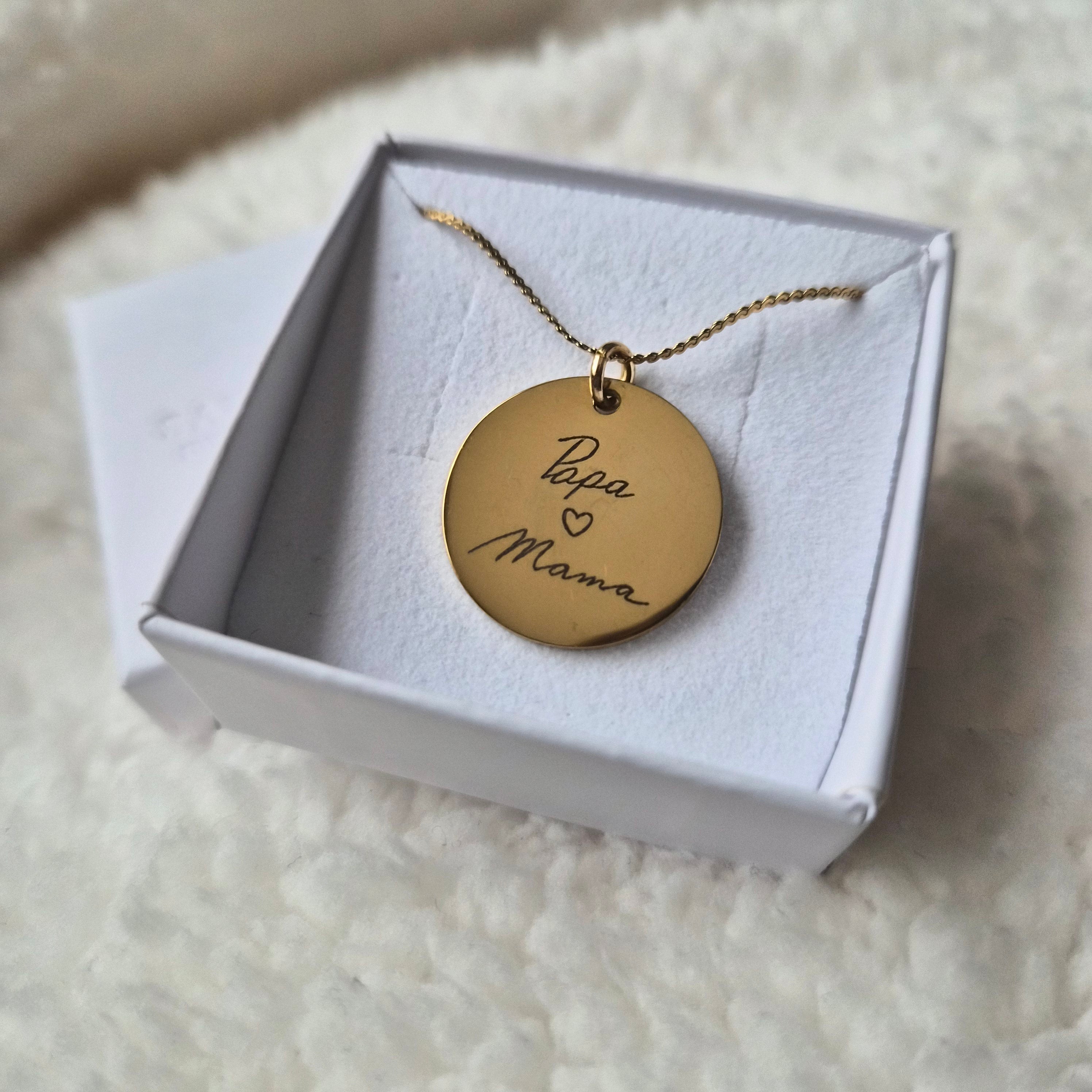 Memento Photo Charm – Gold